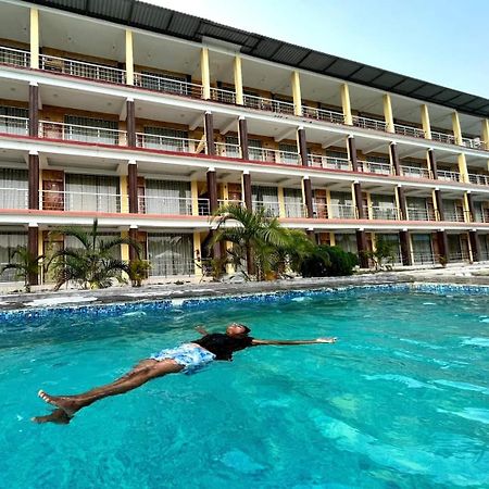 Govind Nagar Royal Villa Beach Resort מראה חיצוני תמונה